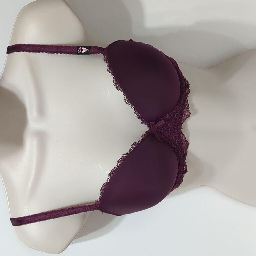 Victoria's Secret Dream Angels burgundy rn 54867  bra. Size 32D New
